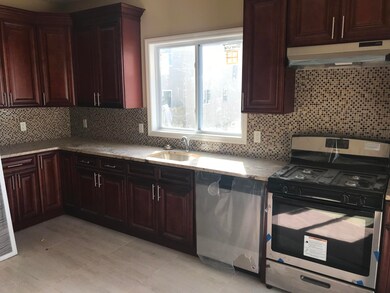 209 Cedar Ave, Staten Island, NY 10305 - photo 7