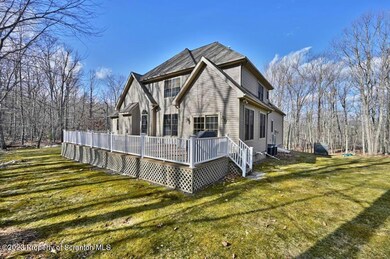 1238 Acacia Dr, Hawley, PA 18428 - photo 5