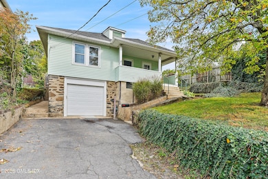 95 Byram Rd, Greenwich, CT 06830 - photo 2