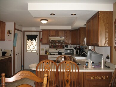2511 Milwaukee Rd, Clarks Summit, PA 18411 - photo 4