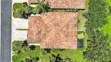 12517 Stone Valley Loop, Fort Myers, FL 33913 - photo 2