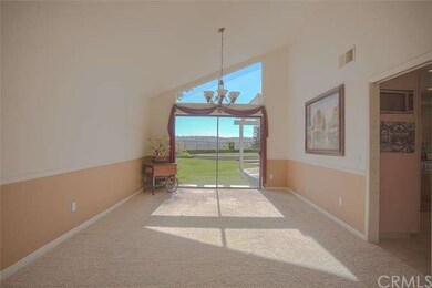 Dining Room offers stunning views of the Laguna Ni