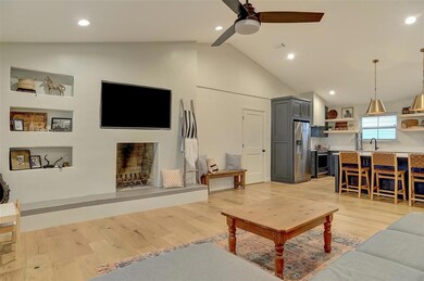 960 Roland Rd, Whitesboro, TX 76273 - photo 5