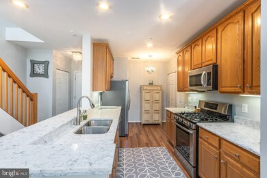 43114 Watercrest Square unit 303, Chantilly, VA 20152 - photo 5