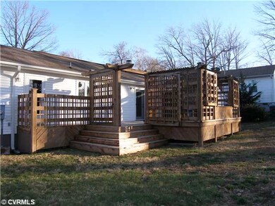 Patio/Deck - Another view of the unique and intric