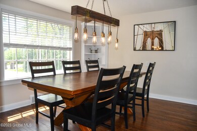 2111 Nott St, Schenectady, NY 12309 - photo 4