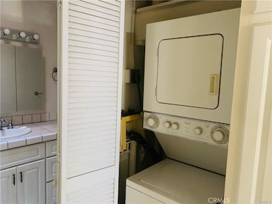 2276 Via Mariposa E unit R, Laguna Woods, CA 92637 - photo 7