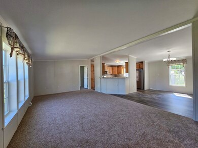 11 S Emperor Dr, Concord, NH 03303 - photo 3