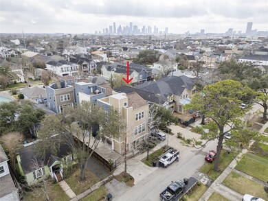 Location! Close proximity to downtown and everythi