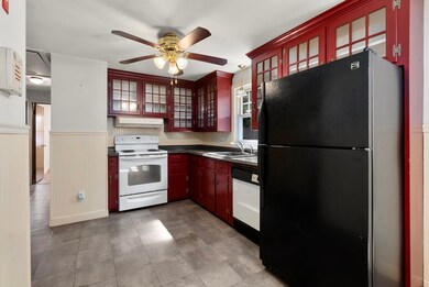 57 Jean Dr, Springfield, MA 01104 - photo 2