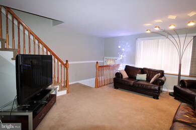 2887 Tremont St, Philadelphia, PA 19136 - photo 6