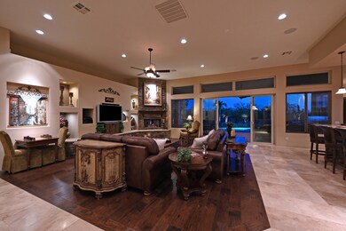 Great Room w/ Fireplace