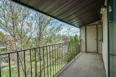 2930OntarioLnu11_0012