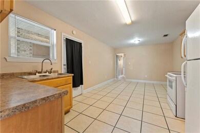 317 E Saint Avide St, Chalmette, LA 70043 - photo 7