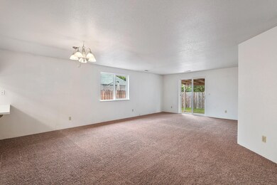 2165SWBridgeSt-007