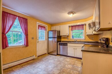 21 Colby Rd, Kingston, NH 03848 - photo 5