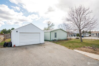 507 Newport Plaza, East Wenatchee, WA 98802 - photo 5