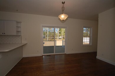 2 Mcintosh Ct unit 55, MerriMacK, NH 03054 - photo 4