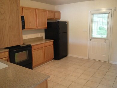 309 Doris Place Dr, Jacksonville, NC 28540 - photo 4