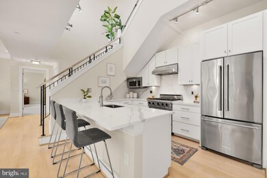 1654 Euclid St NW unit PH #2, Washington, DC 20009 - photo 7