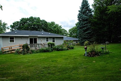 5424 Easthill Ct NE, Comstock Park, MI 49321 - photo 3