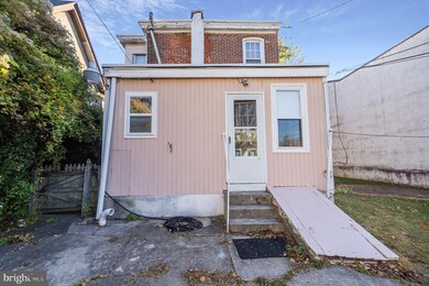 104 S 4th St, Darby, PA 19023 - photo 4