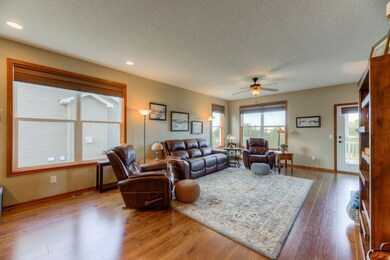 Open Concept Floor Plan flows well for entertainin