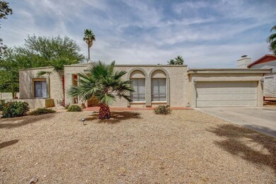 UPDATED HOME IN THE VILLAGES