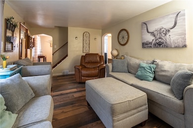 5248 Orchard Hill Dr, Pittsburgh, PA 15236 - photo 4