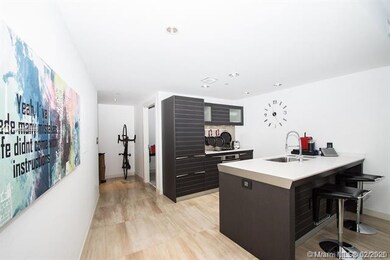 200 Biscayne Boulevard Way unit 3806, Miami, FL 33131 - photo 5