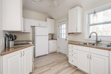 30 Mill Rd, Durham, NH 03824 - photo 5