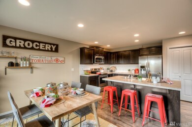 10702 186th Street Ct E unit 655, Puyallup, WA 98374 - photo 4