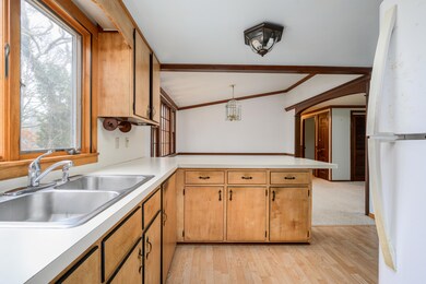 Ample cabinet space