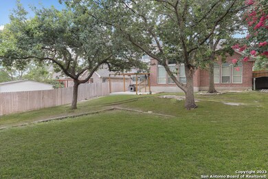 10641 Black Horse, Helotes, TX 78023 - photo 4