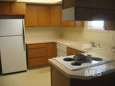 1120 S Fern St, Nampa, ID 83686 - photo 4