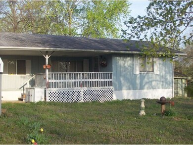 217 S Millstone St, Shell Knob, MO 65747 - photo 2