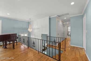 211 Sheephill Rd, Riverside, CT 06878 - photo 4