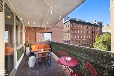 123 Baxter St unit 4A, New York, NY 10013 - photo 4