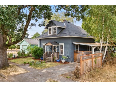 1207 E 7th St, Newberg, OR 97132 - photo 5