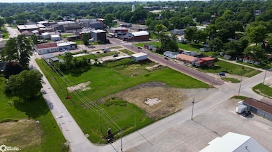 202 Main St, Bedford, IA 50833 - photo 2