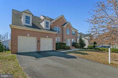 2072 Powells Landing Cir, Woodbridge, VA 22191 - photo 2