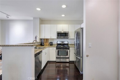 Stadium Lofts unit 4042, Anaheim, CA 92805 - photo 6