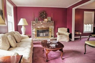 55 Stonegate Rd, Chelmsford, MA 01824 - photo 7