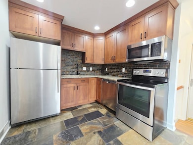 208 Prospect Ave, West Des Moines, IA 50265 - photo 4