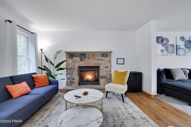 2109 Wild Laurel Dr, Long Pond, PA 18334 - photo 4