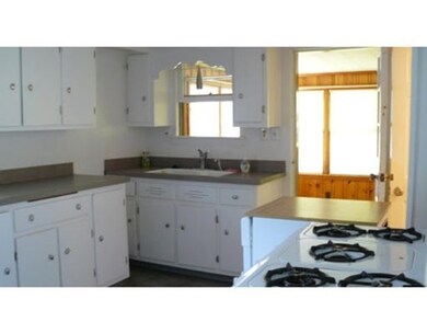 11 Brown St unit 1, Spencer, MA 01562 - photo 3