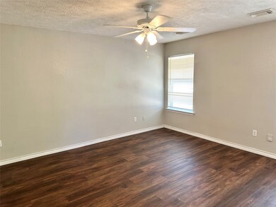3308 Mansfield St, Houston, TX 77091 - photo 7