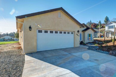 1867 Henry Ave, Redding, CA 96001 - photo 2