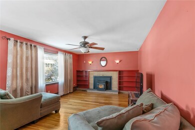 32 Ethel Ave, West Warwick, RI 02893 - photo 2