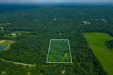 6039 Matlock Dr, Columbus, IN 47201 - photo 2